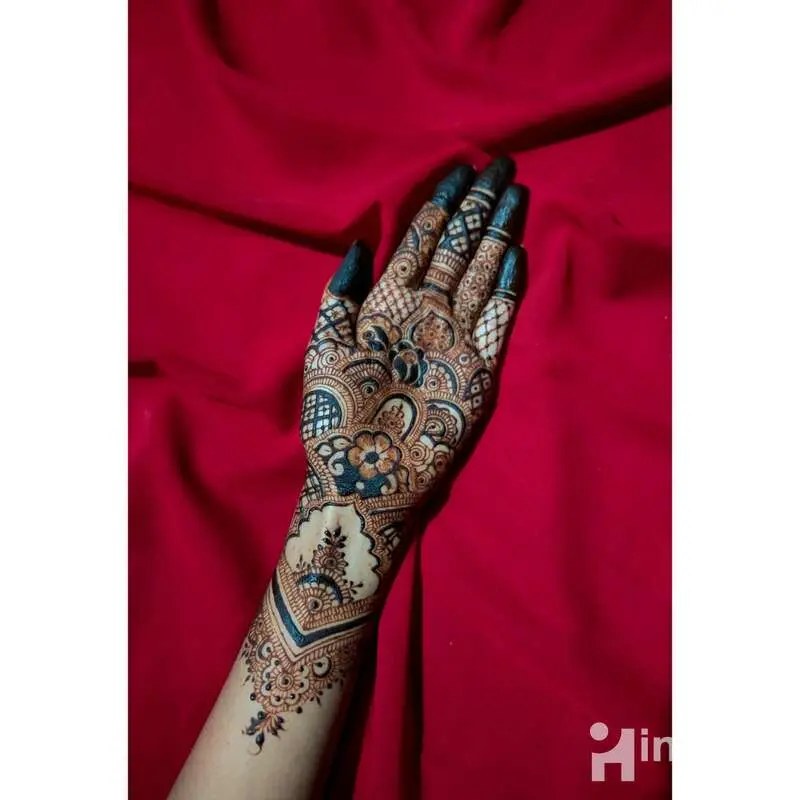 Suhana Mahendi Art
