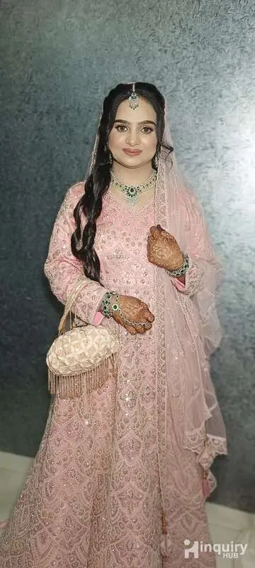 Makeup Artist Nilofer