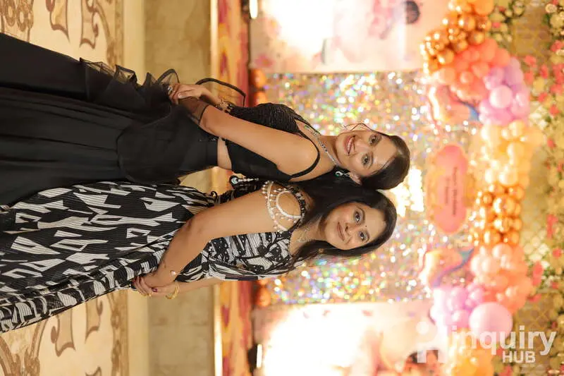 Glowbyvanshi