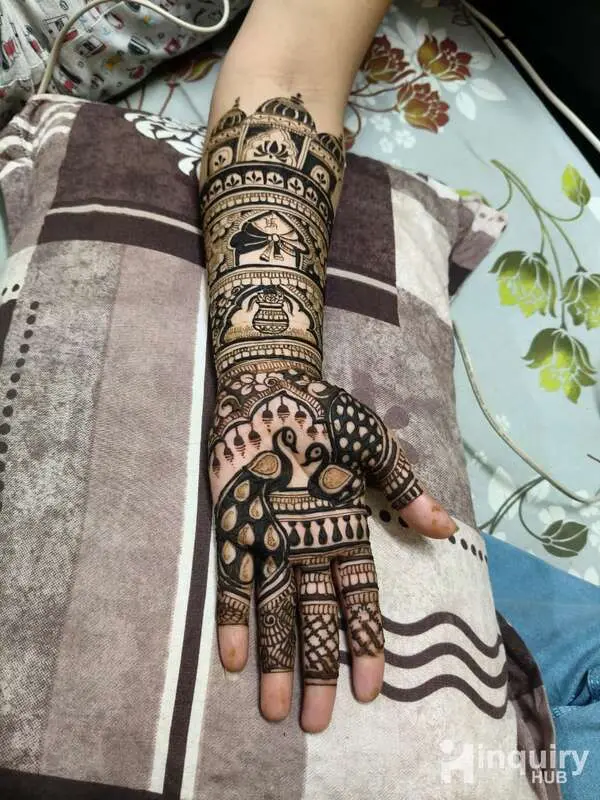 Neha  Mehndi Artist