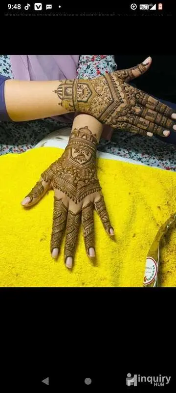 Heena Veda Mehndi Artist