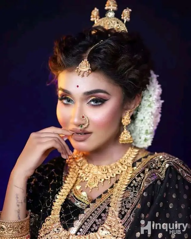 Sujatahari Mekup Artist