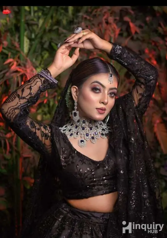 Sujatahari Mekup Artist