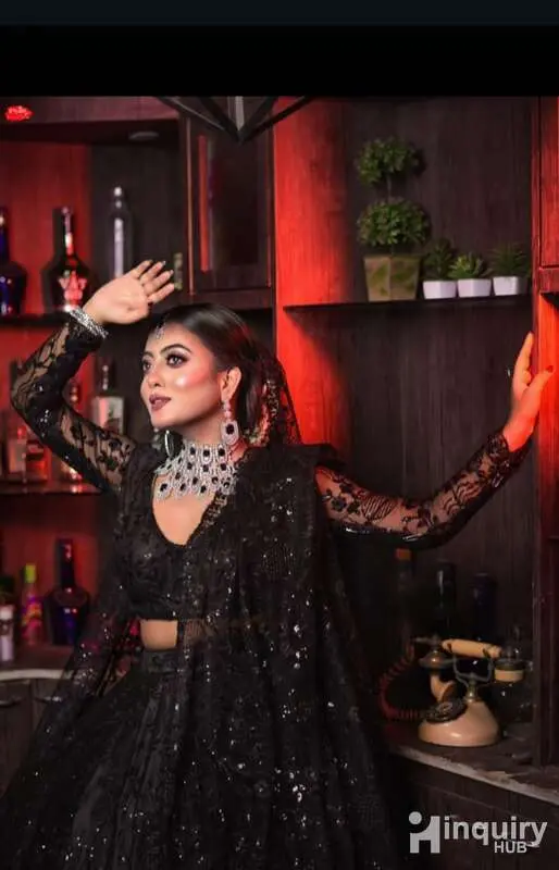 Sujatahari Mekup Artist