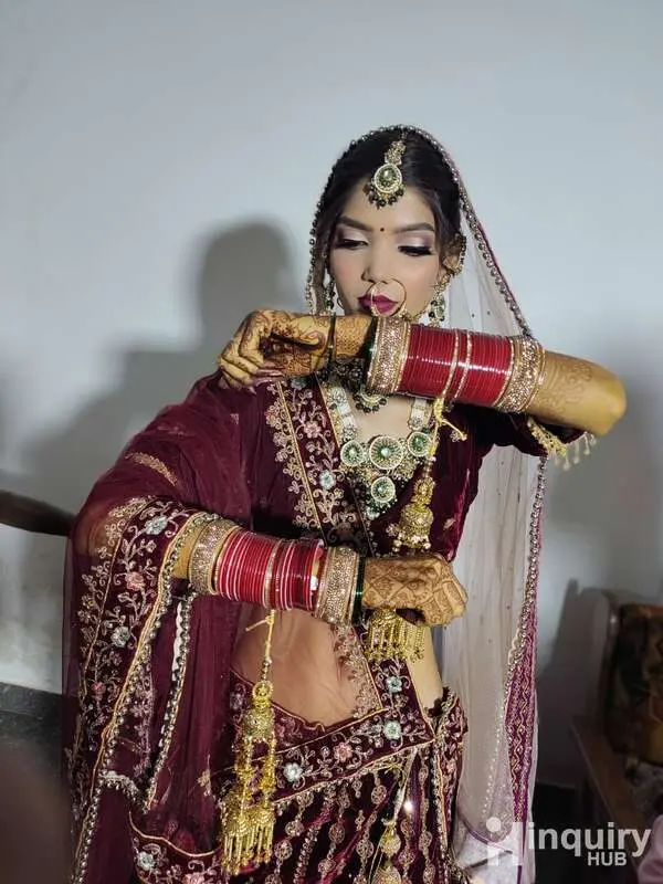 Heenu Makeup Artist