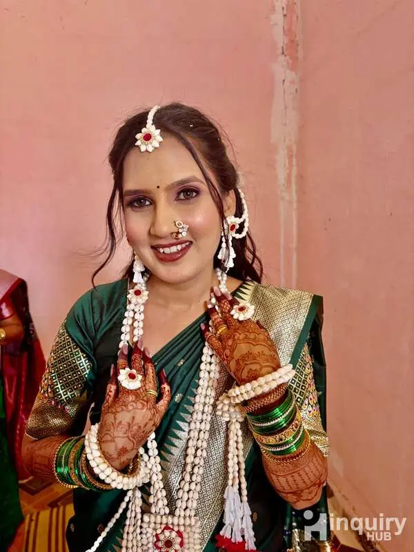 Pune Makeupartist Sapana
