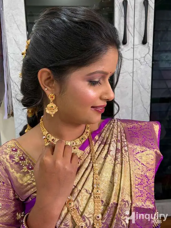 Pune Makeupartist Sapana