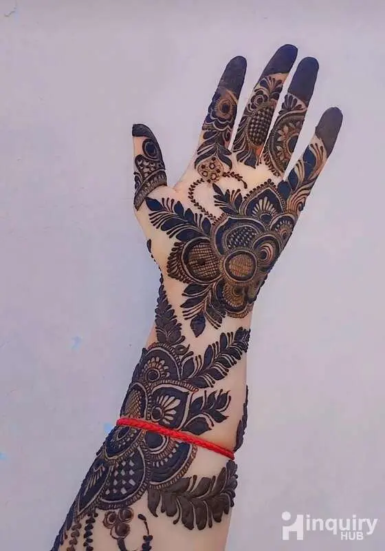 Mehndiartist