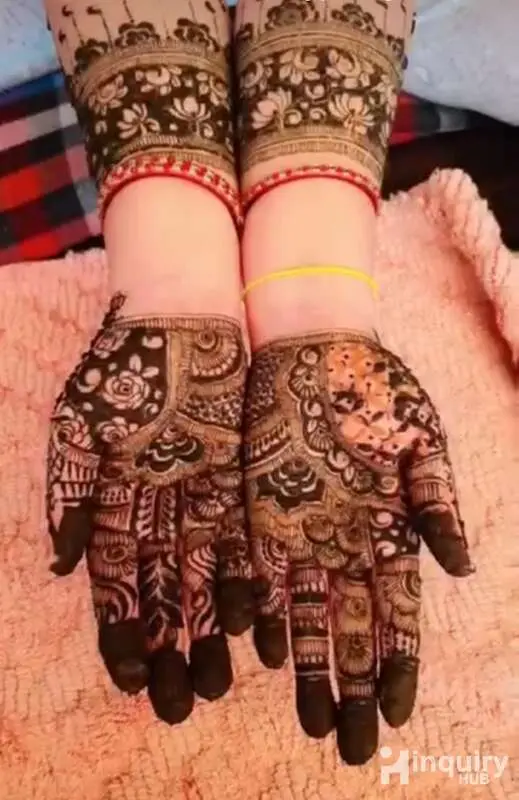 Mehndiartist