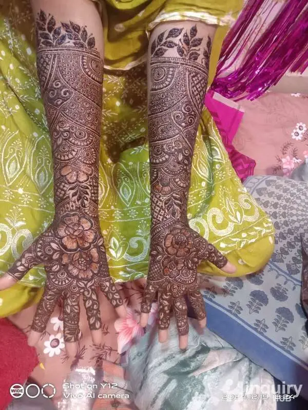 Ankita's Mehndi Artist