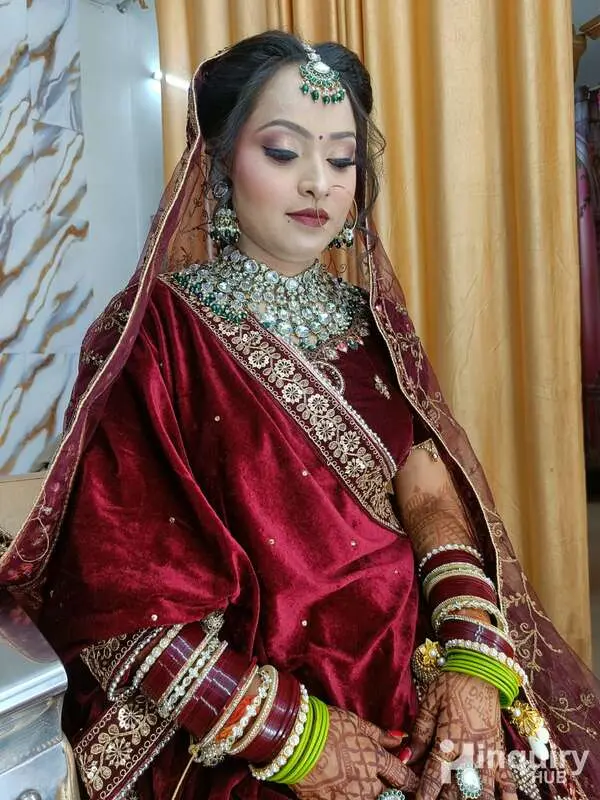Uniq Makeover And Beauty Salon