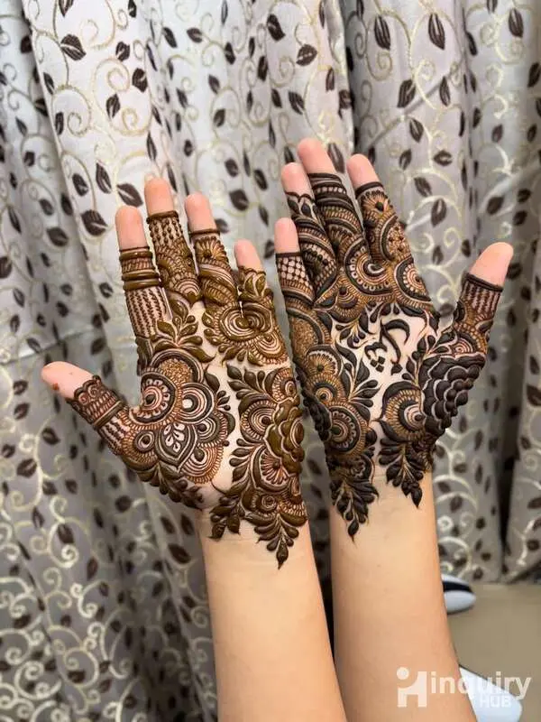 Mehendi Art By Avni