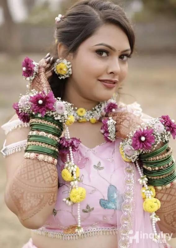 Aakansha Luxe Artistry