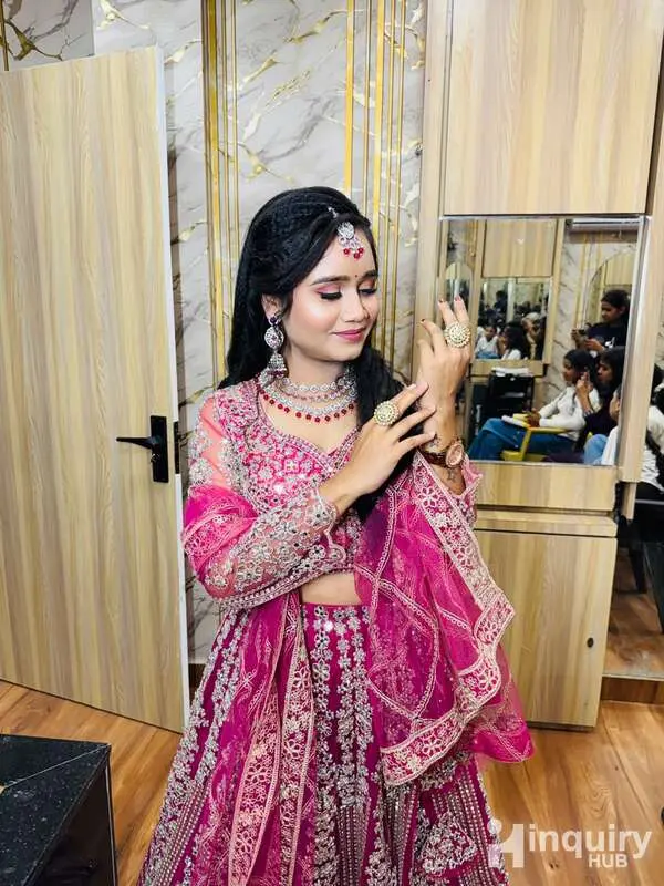 Koshi S Mansi Beauty Salon