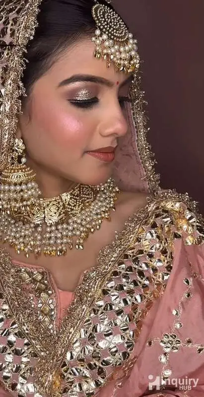Pooja Makeouvers