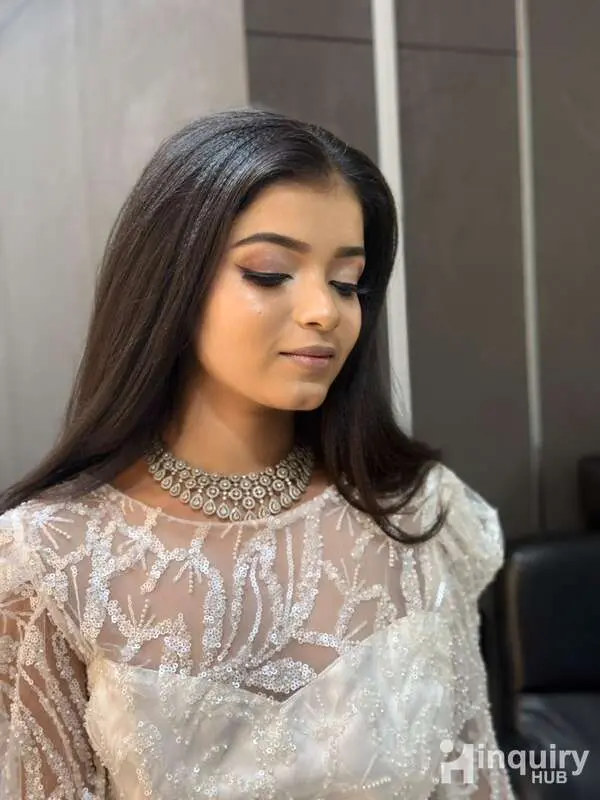 Inarra Glowy By Preeti Singh