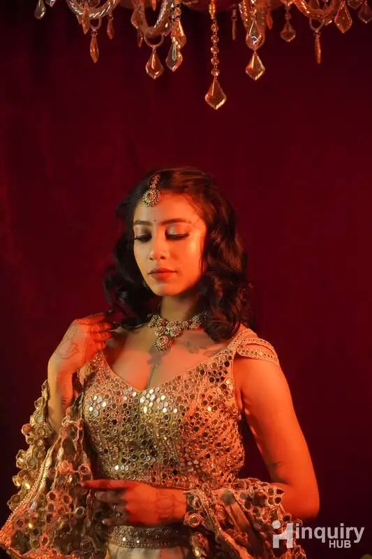 Inarra Glowy By Preeti Singh