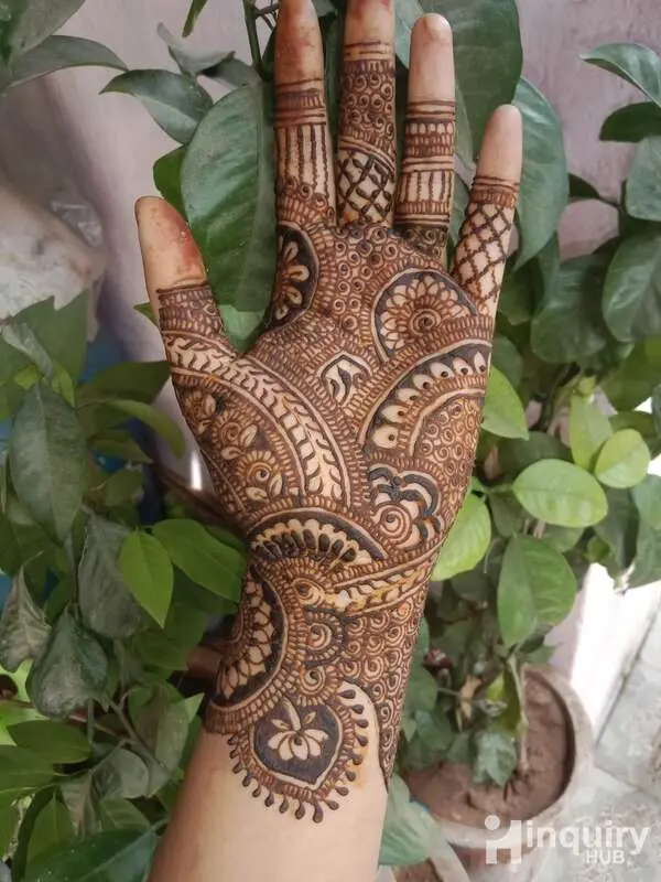 Mamta Mahendi Artist