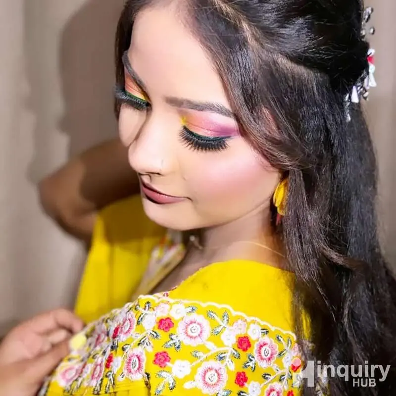 Yashi Makeover Artist