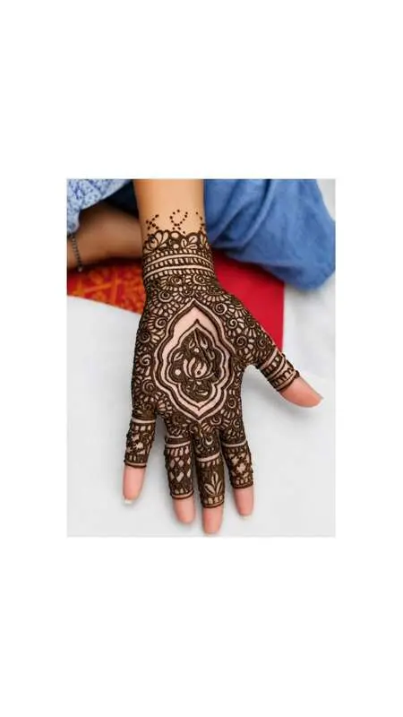 Heena  Artist