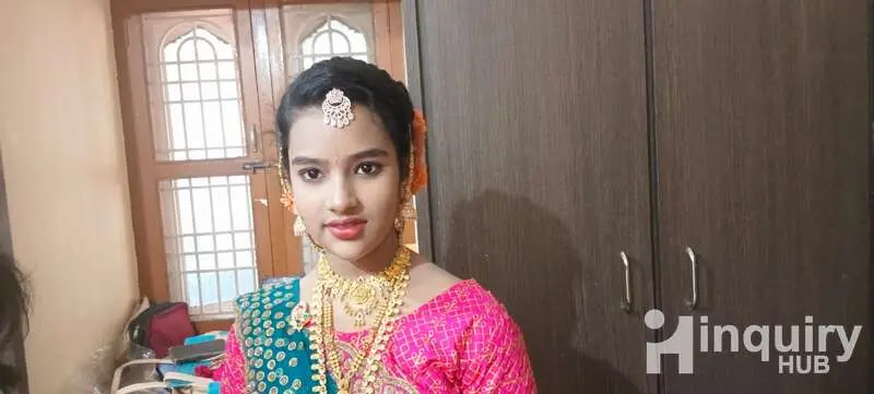 Anu Beauty Parlour