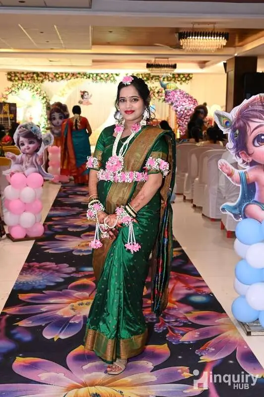 Glossy Glamm Professional Beauty Salon