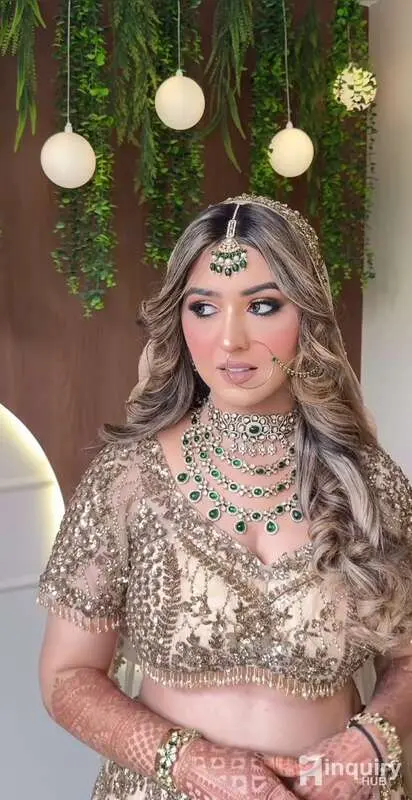Samua Makeup Artist