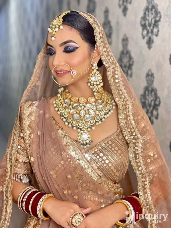 Samua Makeup Artist