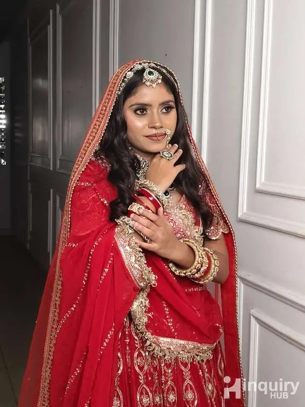 Isha Makeover Artist