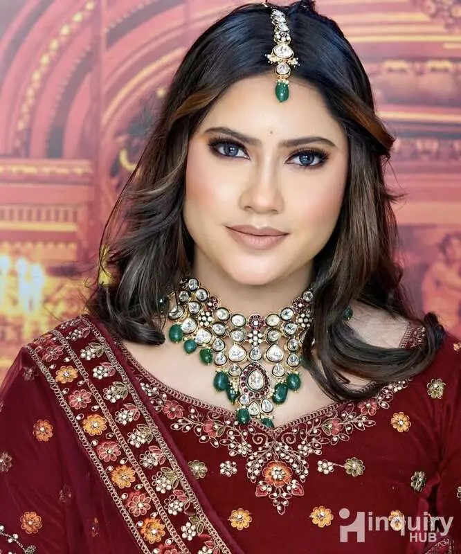 Divya Makeoverr