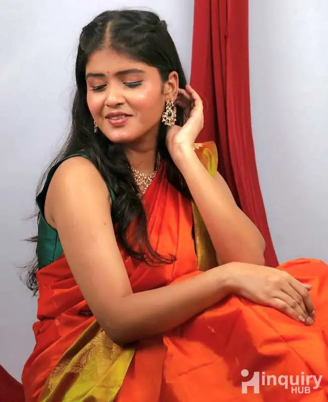 Divya Makeoverr