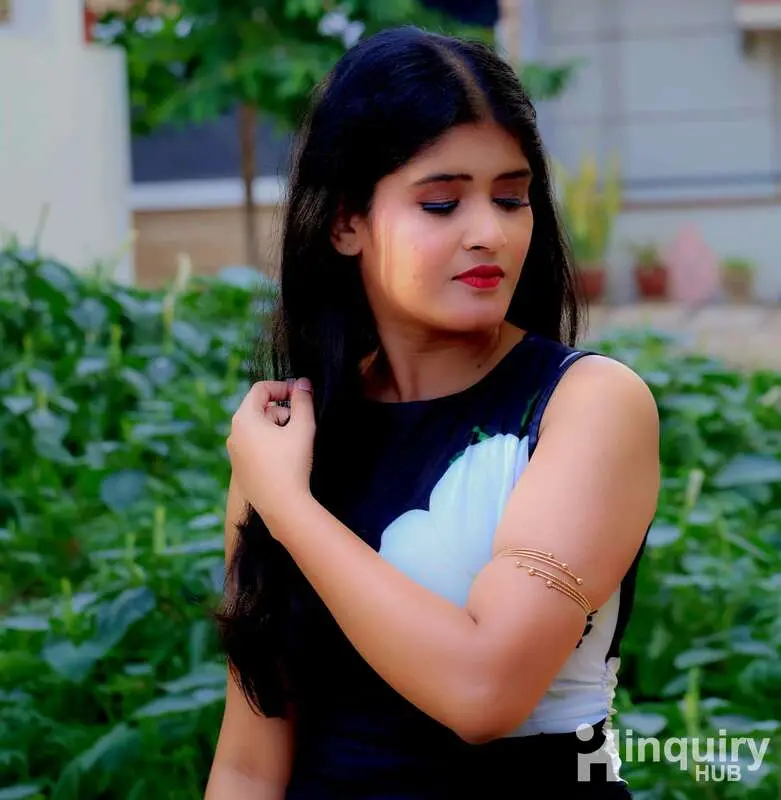 Divya Makeoverr