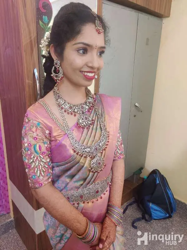 Vaishnavi  Makeup Artist