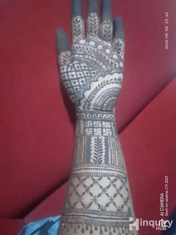 Jayshri Mehandi Artist