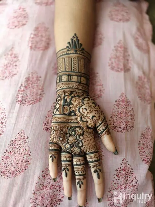 Sonam Mehndi Design