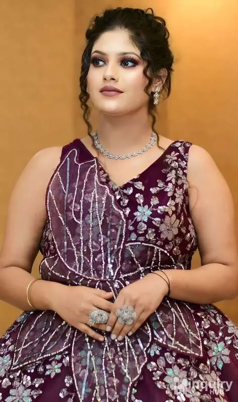 Ayushi Makeover