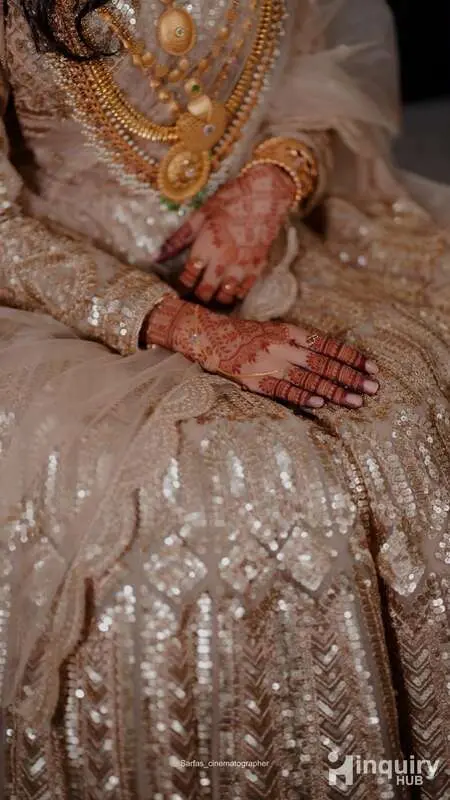 Henna Bloom