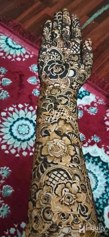 Shireen Mehndi Artist