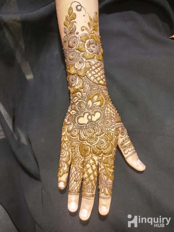 Shireen Mehndi Artist