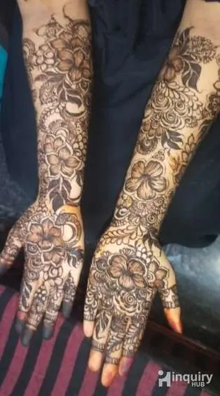 Am Mehndi And Beautician Academy