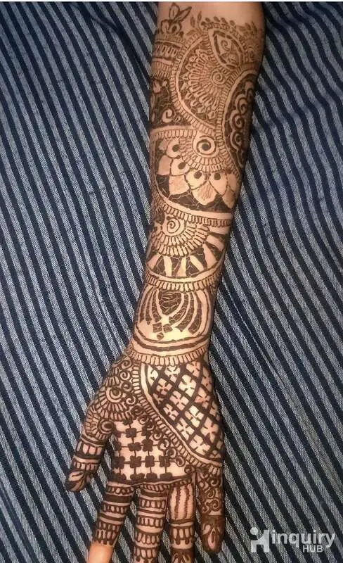 Ankita Mehndi Artist