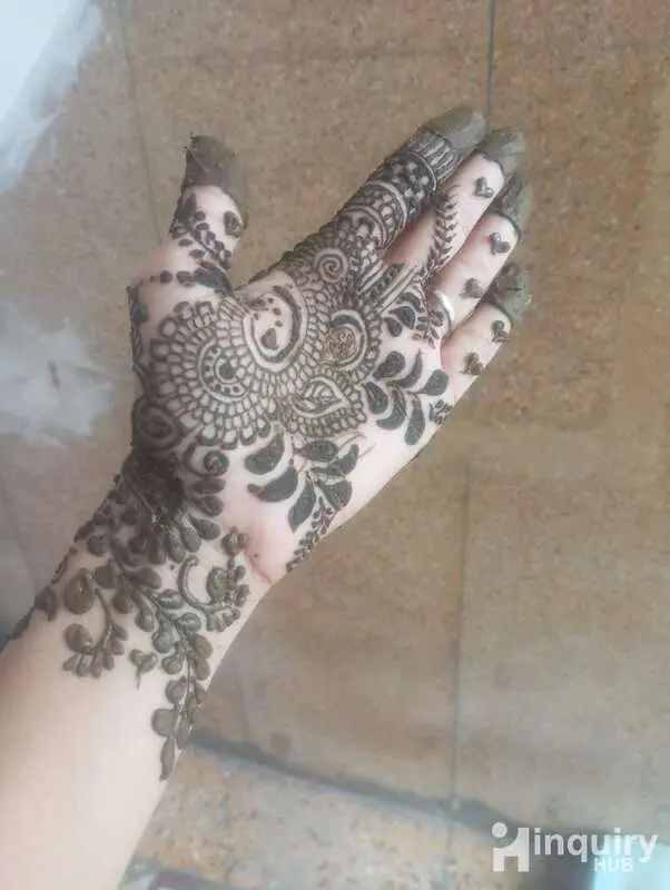 Shivi Mehandi Art