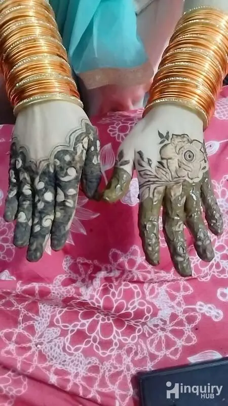 Arzoo Mehndi Artist