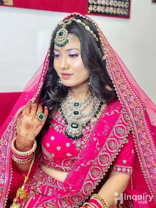 Vaishnavi Makeover  Artist