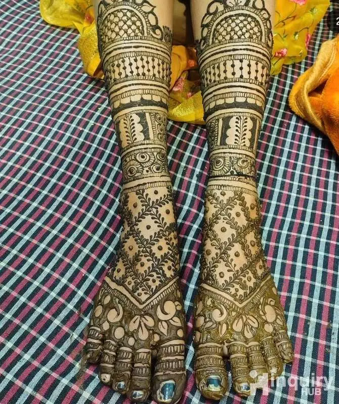 Priyesha Mehndi Artist