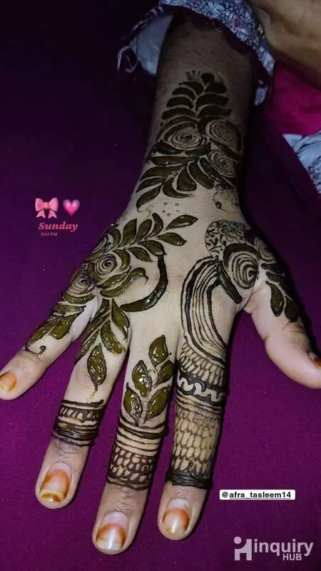 Zoha Jabeen Mehndi Artist