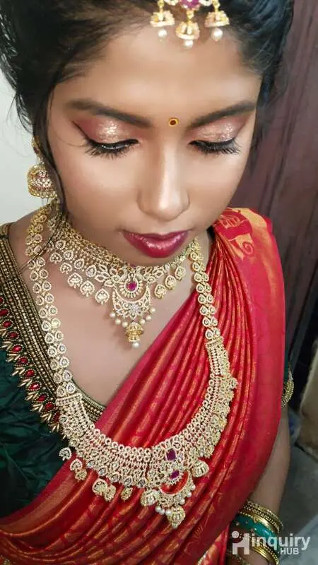 Makeup Artist  Jewellery Rental And Sale