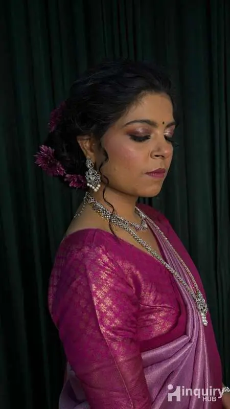 Srinidhi Aluvala Makeup Artist