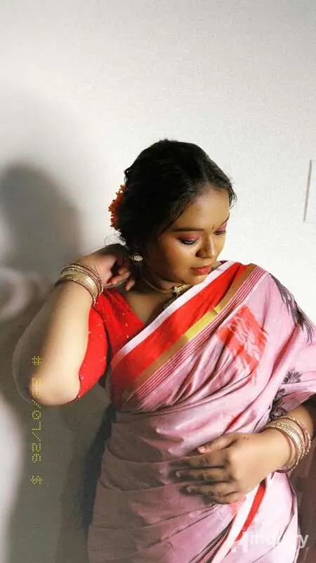 Srinidhi Aluvala Makeup Artist