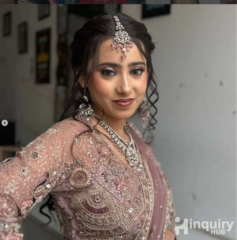 Manisha Makeup Artist Noida